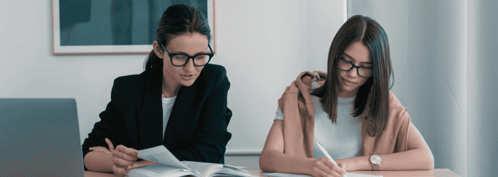 PaperJet as a Mentor: Writing Becomes a Dialogue, Not a Monologue